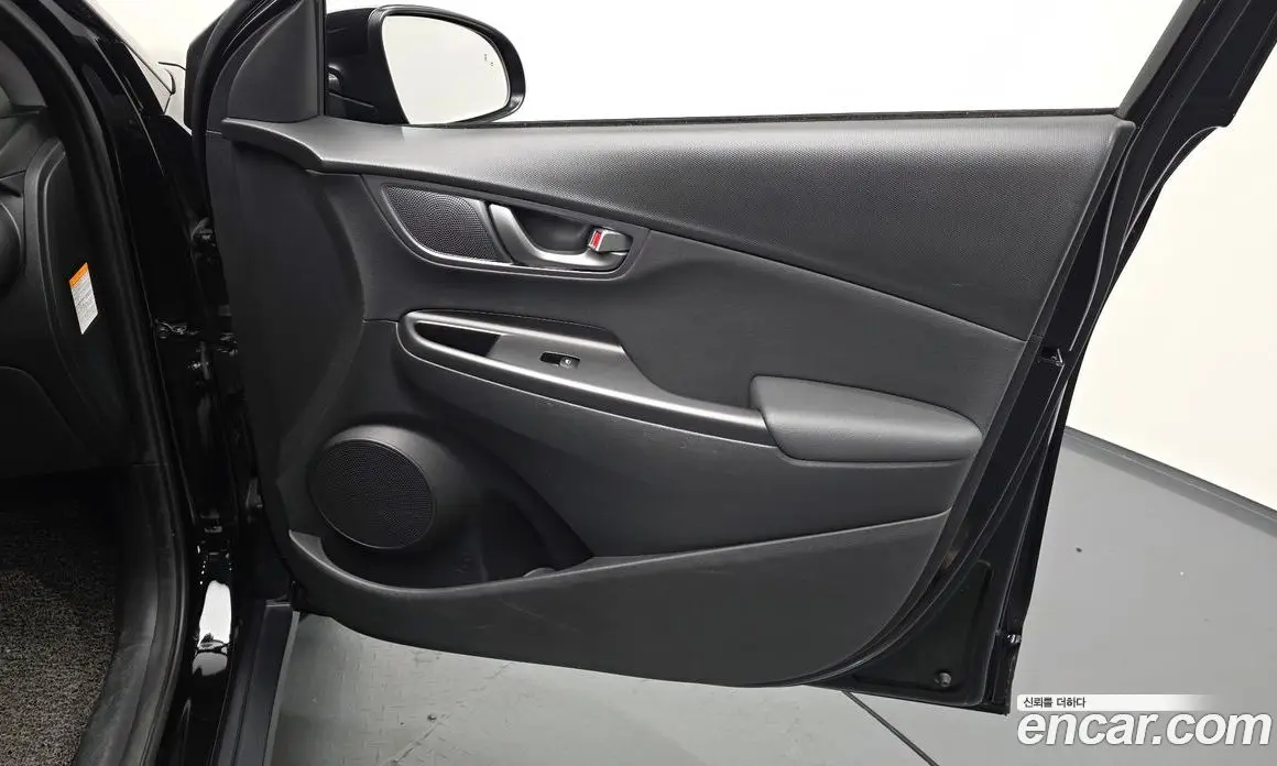 Hyundai Kona 2019 0.2 автомат (гидро), фото 15 Hyundai Kona 2019 0.2 автомат (гидро), фото 15