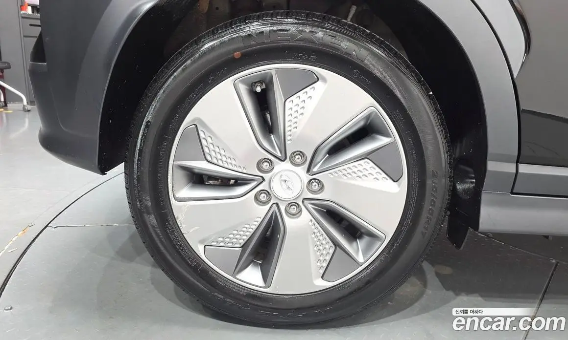 Hyundai Kona 2019 0.2 автомат (гидро), фото 5 Hyundai Kona 2019 0.2 автомат (гидро), фото 5