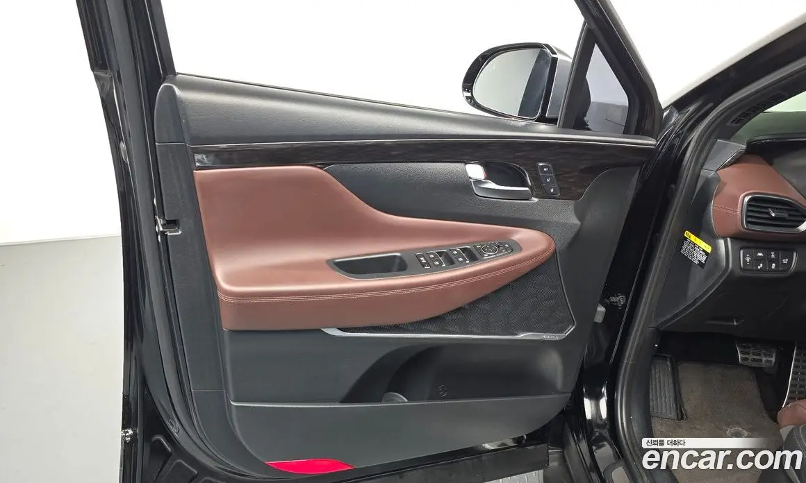 Hyundai Santa Fe 2019 2.2 автомат (гидро), фото 14 Hyundai Santa Fe 2019 2.2 автомат (гидро), фото 14