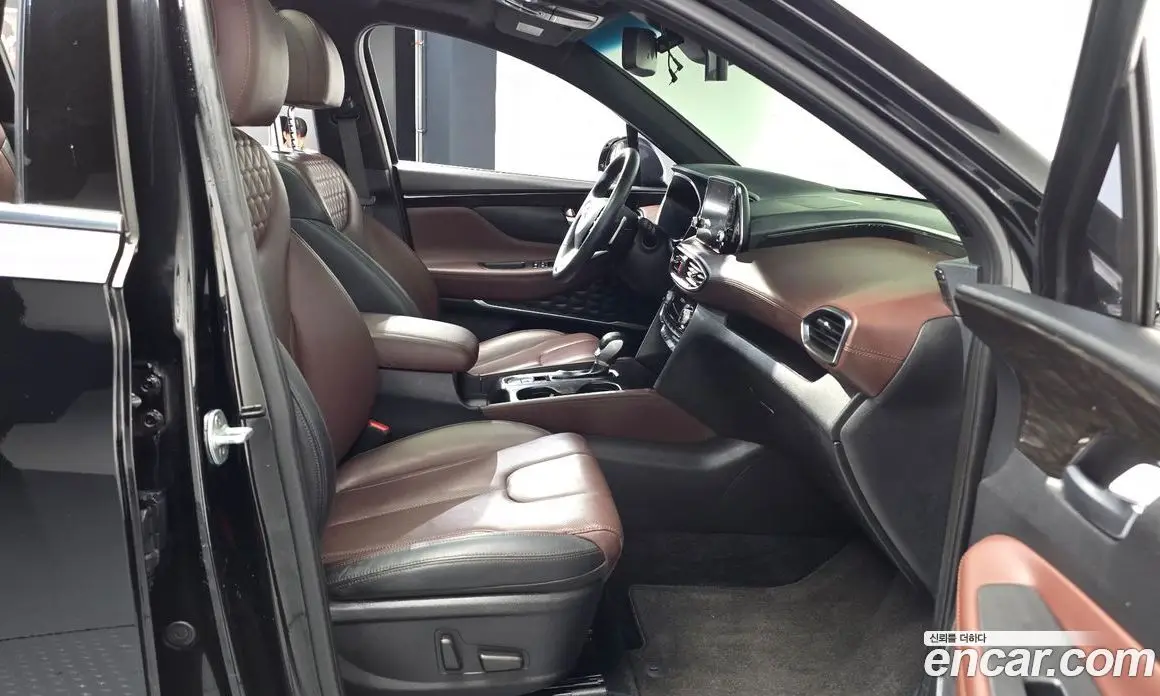 Hyundai Santa Fe 2019 2.2 автомат (гидро), фото 16 Hyundai Santa Fe 2019 2.2 автомат (гидро), фото 16