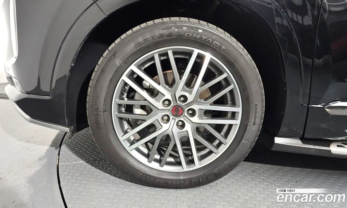 Hyundai Santa Fe 2019 2.2 автомат (гидро), фото 5 Hyundai Santa Fe 2019 2.2 автомат (гидро), фото 5
