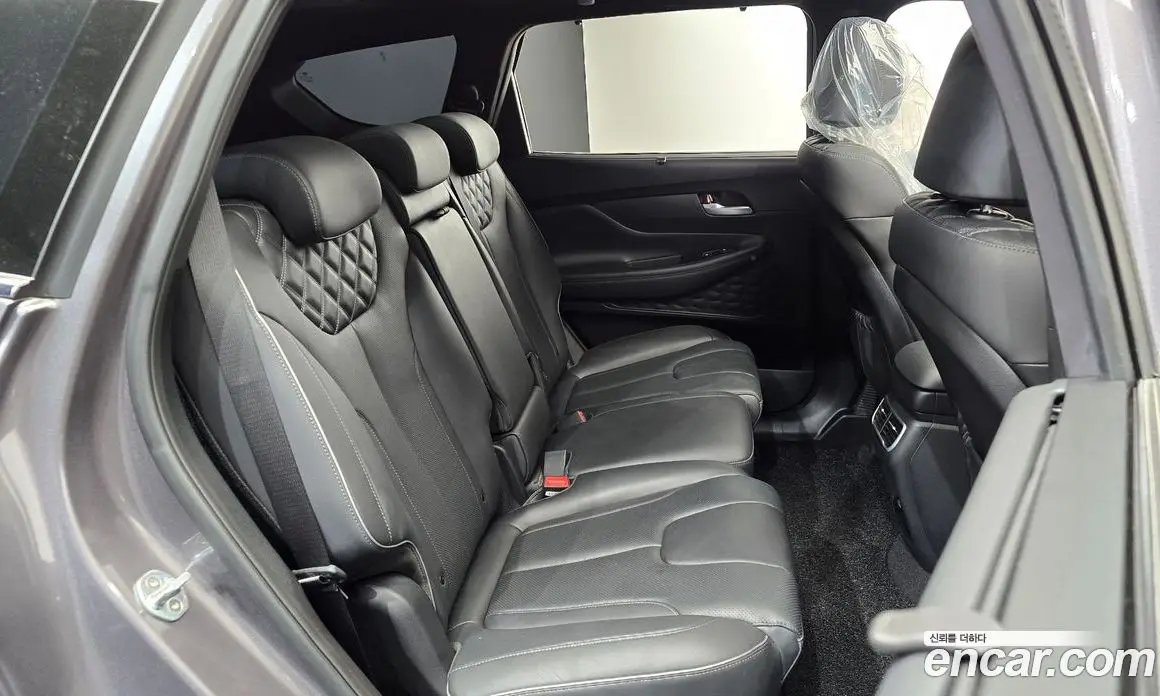 Hyundai Santa Fe 2021 2.5 автомат (гидро), фото 17