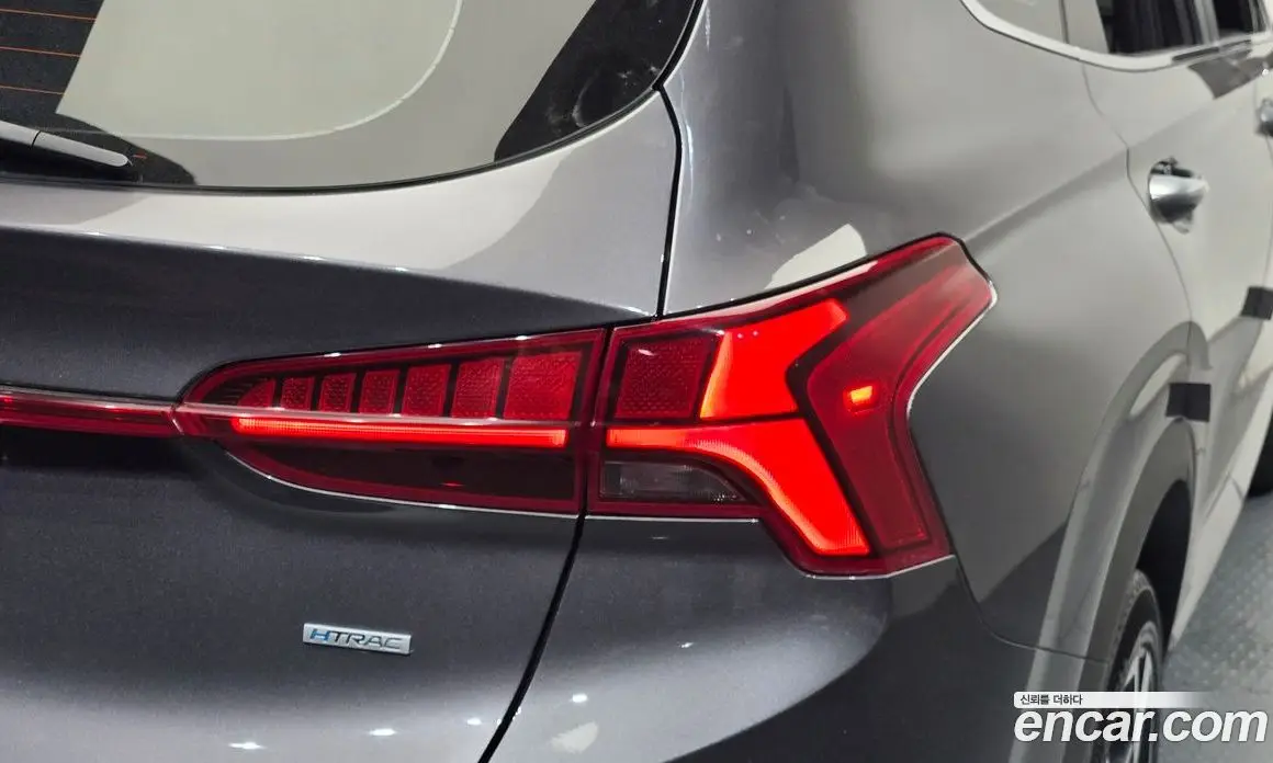 Hyundai Santa Fe 2021 2.5 автомат (гидро), фото 9