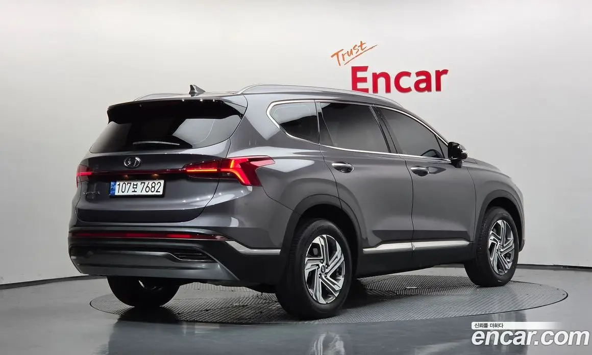 Hyundai Santa Fe 2023 2.5 автомат (гидро), фото 2 Hyundai Santa Fe 2023 2.5 автомат (гидро), фото 2