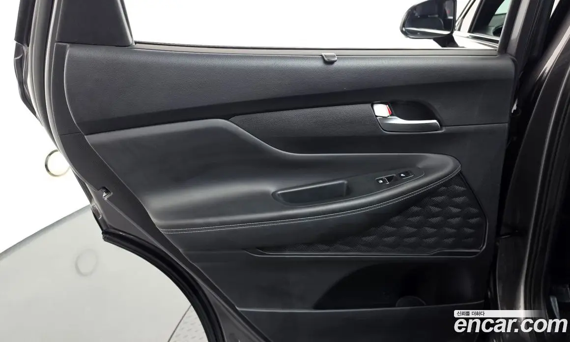 Hyundai Santa Fe 2023 2.5 автомат (гидро), фото 15 Hyundai Santa Fe 2023 2.5 автомат (гидро), фото 15