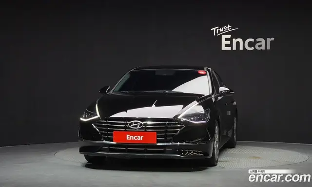 Hyundai Sonata 2021 2.0 автомат (гидро), миниатюра 3 Hyundai Sonata 2021 2.0 автомат (гидро), миниатюра 3