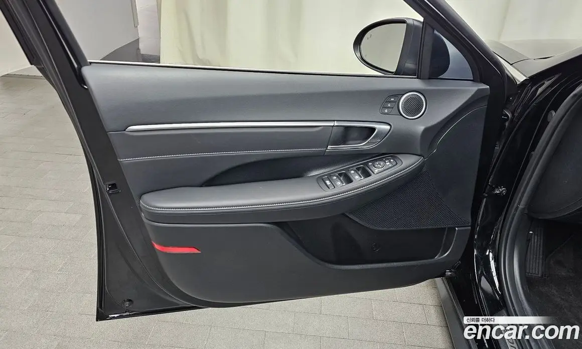 Hyundai Sonata 2023 2.0 автомат (гидро), фото 14