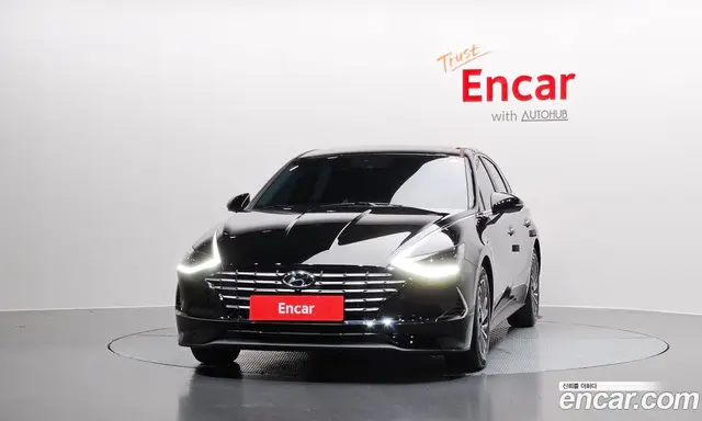 Hyundai Sonata 2023 2.0 автомат (гидро), миниатюра 3
