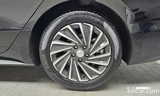 Hyundai Sonata 2023 2.0 автомат (гидро), миниатюра 7