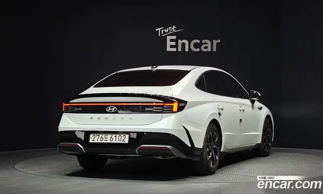 Hyundai Sonata 2024 2.0 автомат (гидро), миниатюра 2