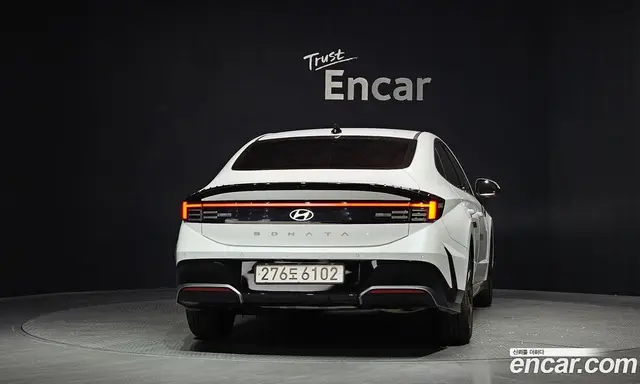 Hyundai Sonata 2024 2.0 автомат (гидро), миниатюра 4
