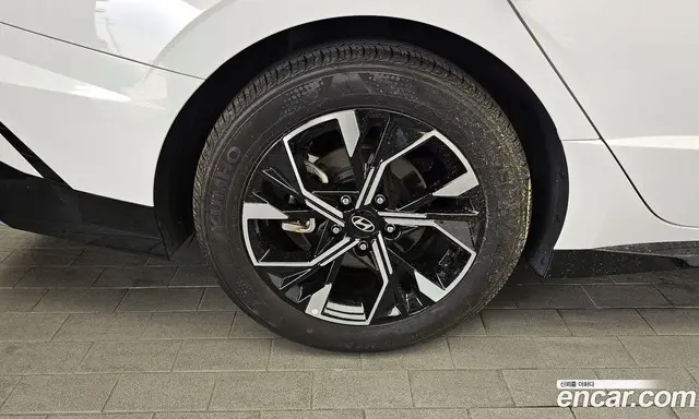 Hyundai Sonata 2024 2.0 автомат (гидро), миниатюра 5