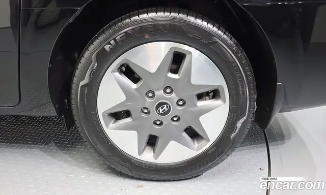 Hyundai Staria 2024 2.2 автомат (гидро), миниатюра 5 Hyundai Staria 2024 2.2 автомат (гидро), миниатюра 5