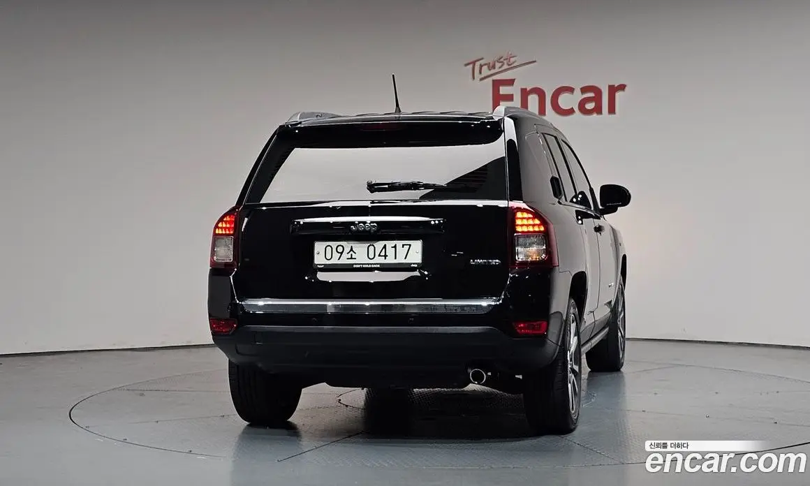 Jeep Compass 2016 2.4 автомат (гидро), фото 3 Jeep Compass 2016 2.4 автомат (гидро), фото 3