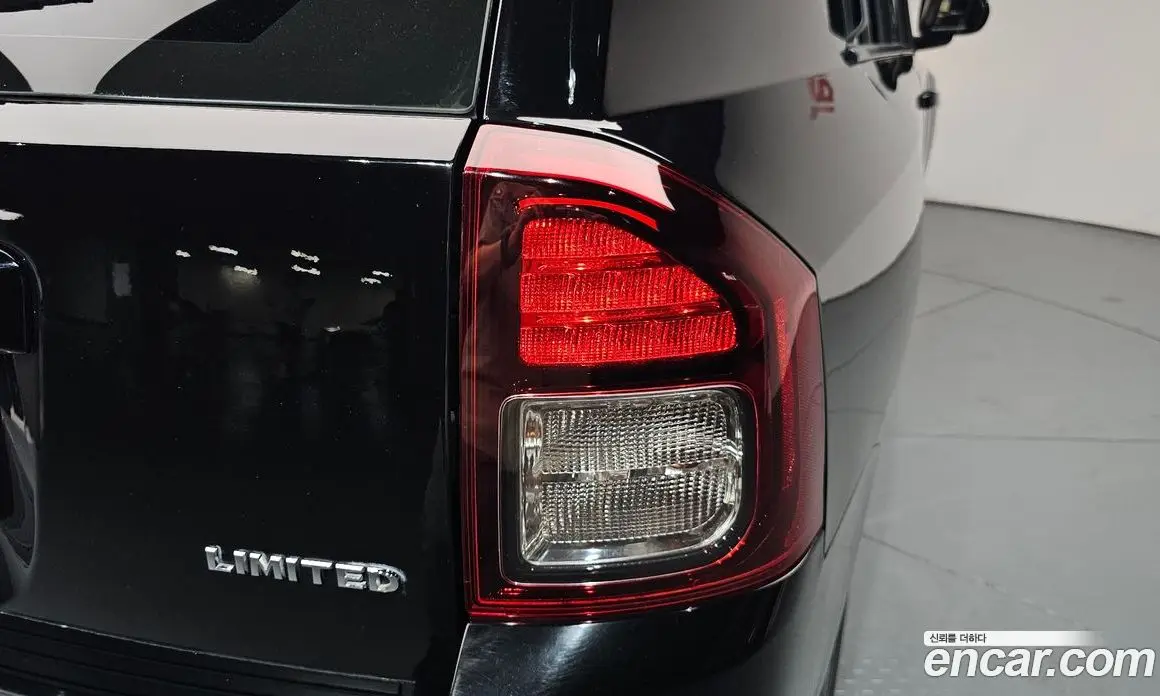 Jeep Compass 2016 2.4 автомат (гидро), фото 8 Jeep Compass 2016 2.4 автомат (гидро), фото 8