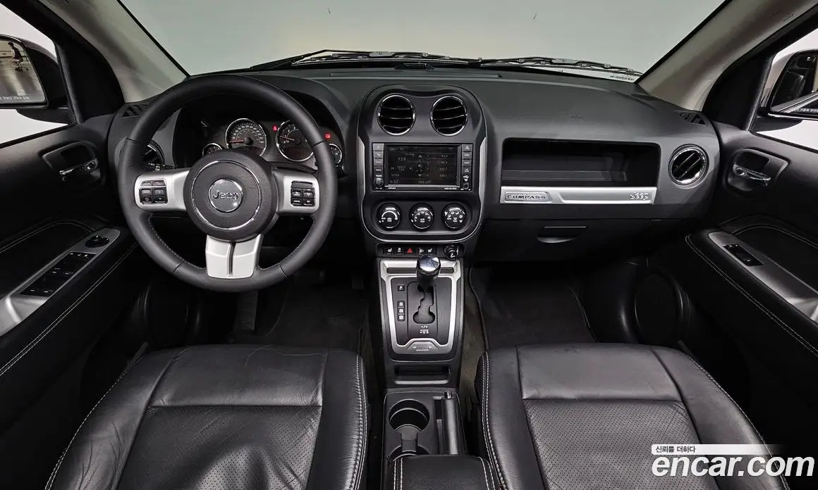 Jeep Compass 2016 2.4 автомат (гидро), фото 9 Jeep Compass 2016 2.4 автомат (гидро), фото 9
