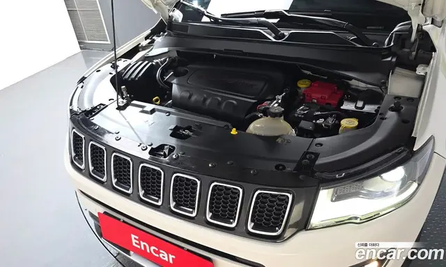 Jeep Compass 2021 2.4 автомат (гидро), миниатюра 5