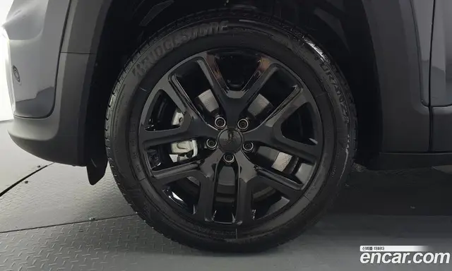 Jeep Renegade 2023 1.3 автомат (гидро), миниатюра 4 Jeep Renegade 2023 1.3 автомат (гидро), миниатюра 4