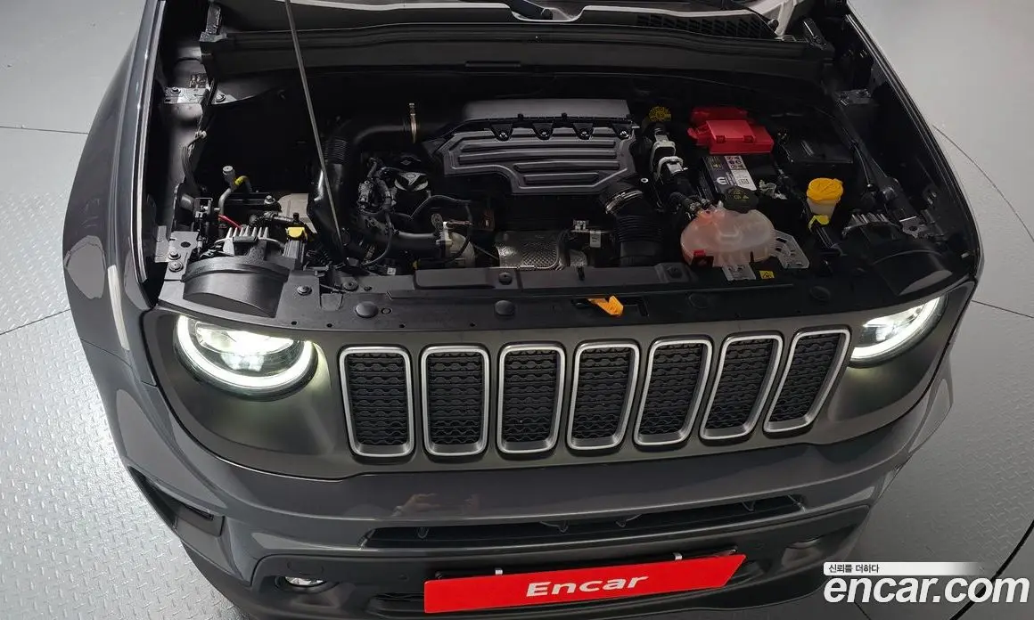 Jeep Renegade 2023 1.3 автомат (гидро), фото 5 Jeep Renegade 2023 1.3 автомат (гидро), фото 5