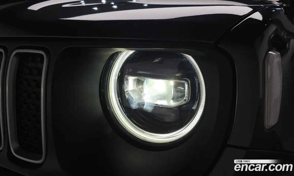 Jeep Renegade 2023 1.3 автомат (гидро), фото 7 Jeep Renegade 2023 1.3 автомат (гидро), фото 7