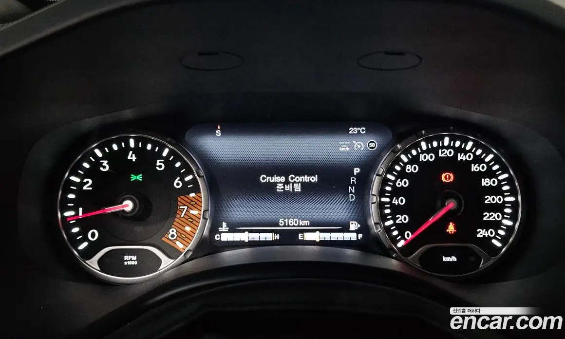 Jeep Renegade 2023 1.3 автомат (гидро), фото 10 Jeep Renegade 2023 1.3 автомат (гидро), фото 10