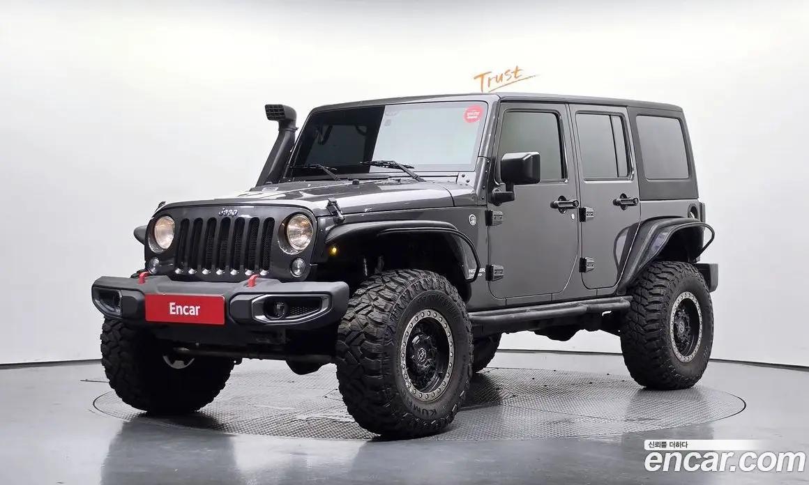 Jeep Wrangler 2016 3.6 автомат (гидро), фото 1 Jeep Wrangler 2016 3.6 автомат (гидро), фото 1