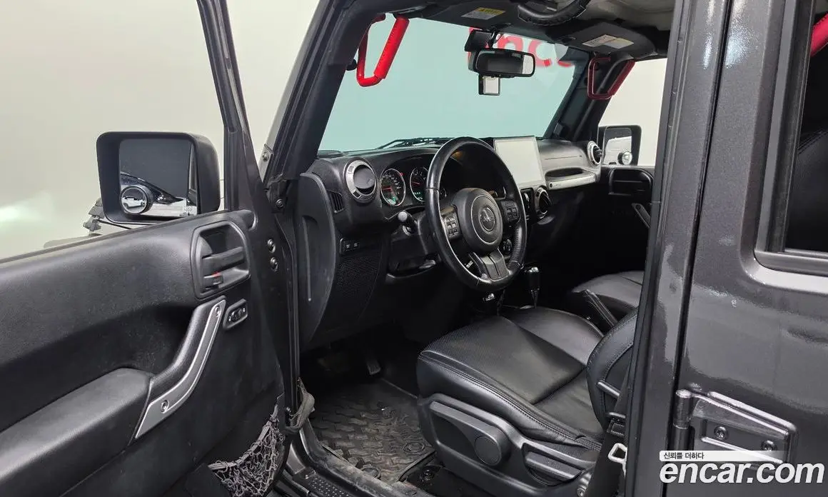 Jeep Wrangler 2016 3.6 автомат (гидро), фото 13 Jeep Wrangler 2016 3.6 автомат (гидро), фото 13