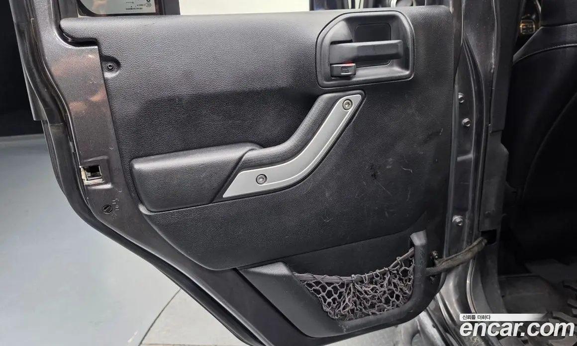 Jeep Wrangler 2016 3.6 автомат (гидро), фото 15 Jeep Wrangler 2016 3.6 автомат (гидро), фото 15