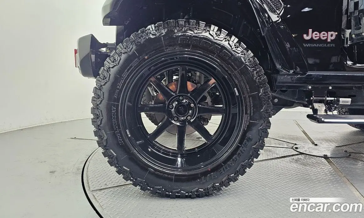Jeep Wrangler 2020 2.0 автомат (гидро), фото 5
