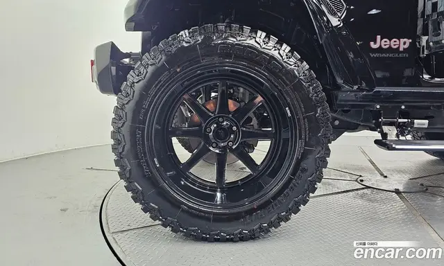 Jeep Wrangler 2020 2.0 автомат (гидро), миниатюра 5