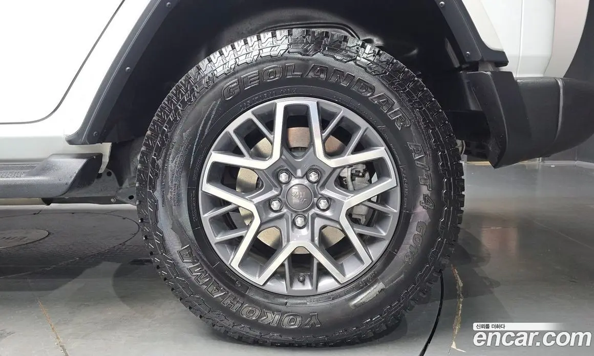 Jeep Wrangler 2021 2.0 автомат (гидро), фото 7 Jeep Wrangler 2021 2.0 автомат (гидро), фото 7