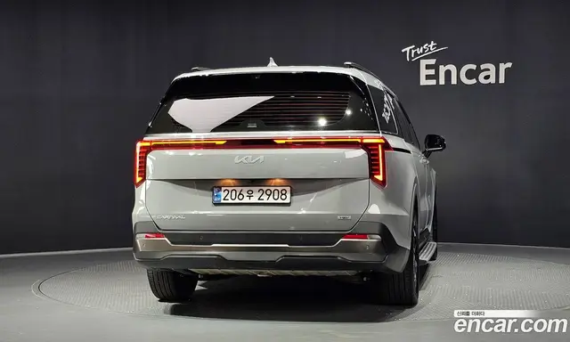 Kia Carnival 2024 1.6 автомат (гидро), миниатюра 4