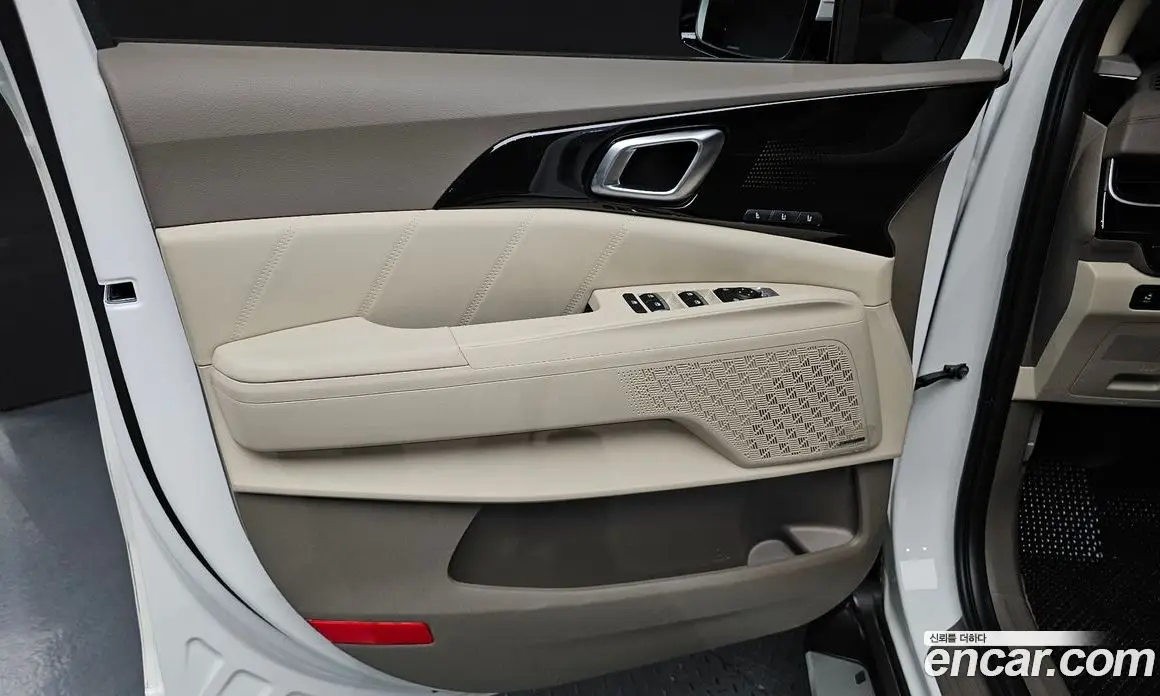 Kia Carnival 2024 3.5 автомат (гидро), фото 13