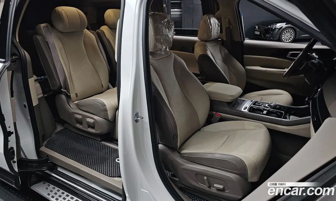 Kia Carnival 2024 3.5 автомат (гидро), фото 15