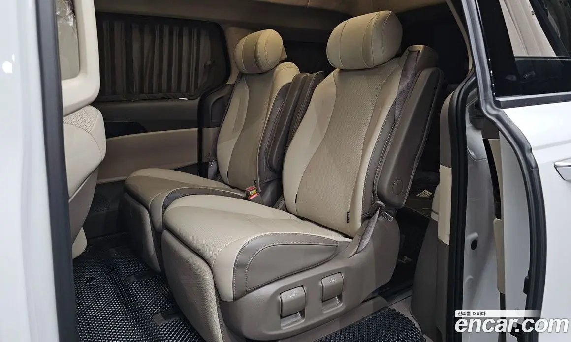 Kia Carnival 2024 3.5 автомат (гидро), фото 16