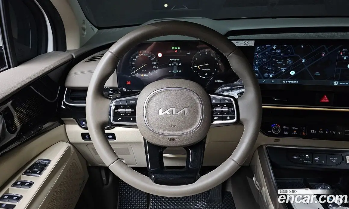 Kia Carnival 2024 3.5 автомат (гидро), фото 17