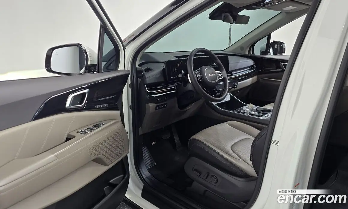 Kia Carnival 2024 1.6 автомат (гидро), фото 13 Kia Carnival 2024 1.6 автомат (гидро), фото 13