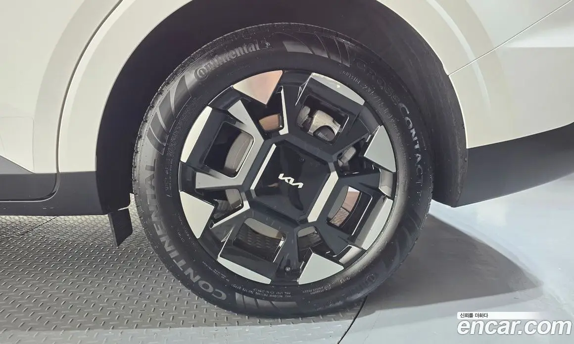 Kia Carnival 2024 1.6 автомат (гидро), фото 7 Kia Carnival 2024 1.6 автомат (гидро), фото 7