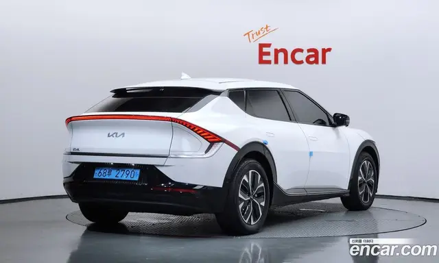 Kia EV6 2022 0.1 автомат (гидро), миниатюра 2 Kia EV6 2022 0.1 автомат (гидро), миниатюра 2