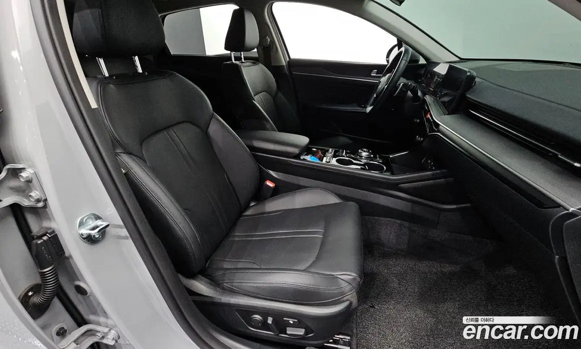 Kia K5 (Optima) 2024 1.6 автомат (гидро), фото 16 Kia K5 (Optima) 2024 1.6 автомат (гидро), фото 16