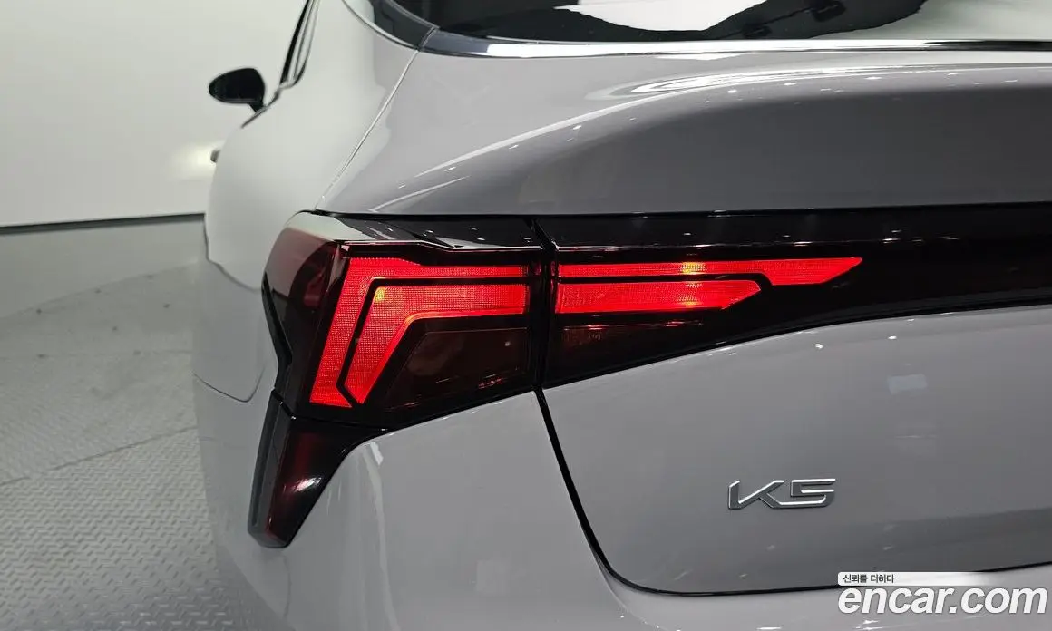 Kia K5 (Optima) 2024 1.6 автомат (гидро), фото 9 Kia K5 (Optima) 2024 1.6 автомат (гидро), фото 9