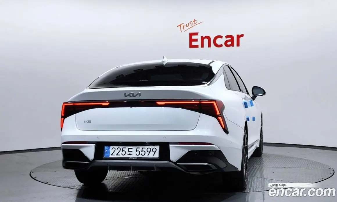 Kia K5 (Optima) 2024 2.0 автомат (гидро), фото 4