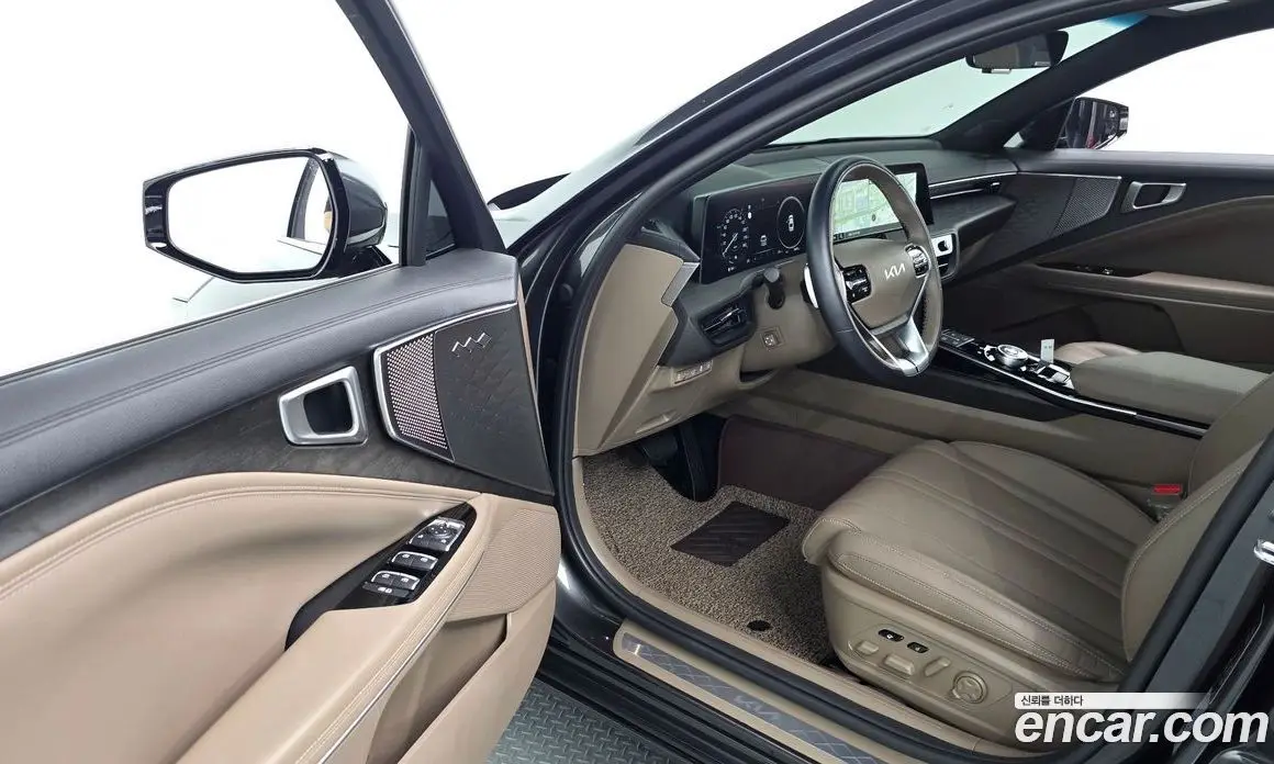 Kia K8 2024 1.6 автомат (гидро), фото 13 Kia K8 2024 1.6 автомат (гидро), фото 13