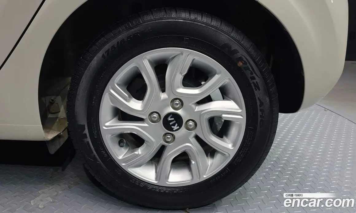 Kia Morning 2019 1.0 автомат (гидро), фото 7 Kia Morning 2019 1.0 автомат (гидро), фото 7