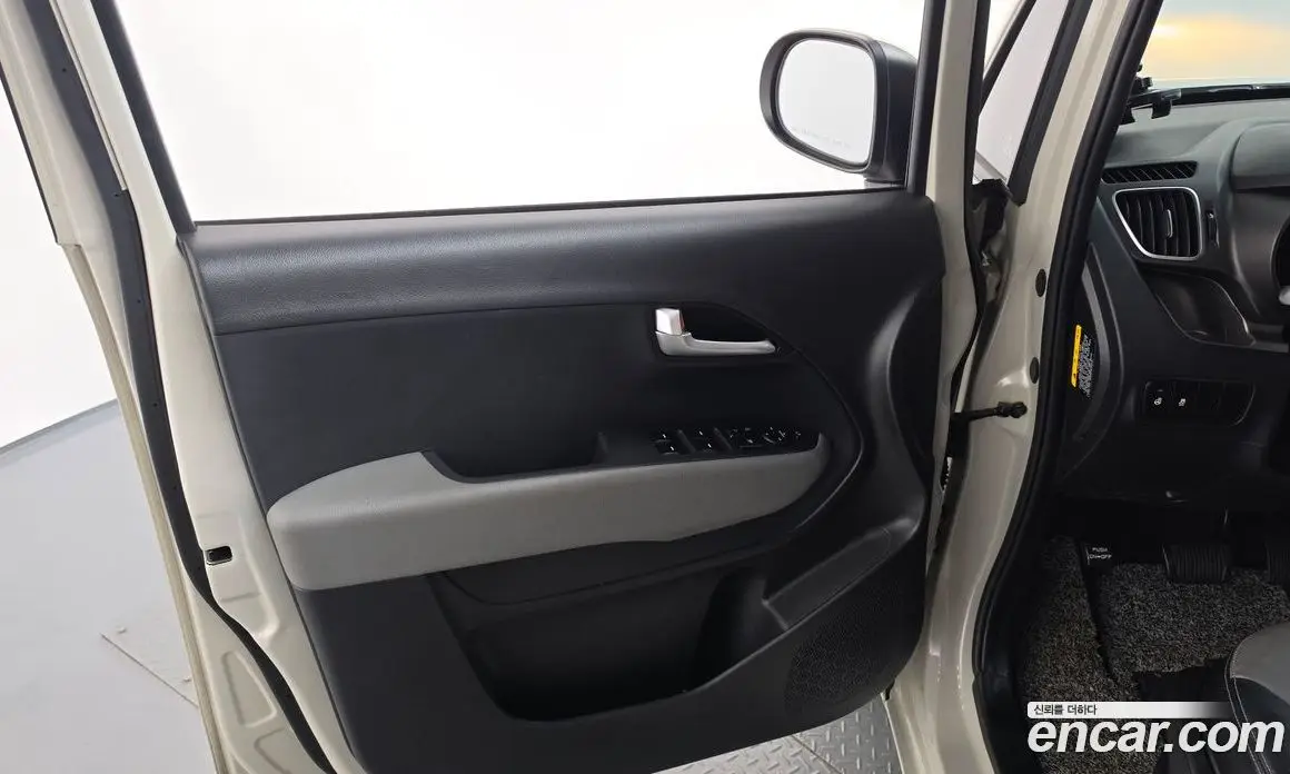 Kia Ray 2020 1.0 автомат (гидро), фото 13