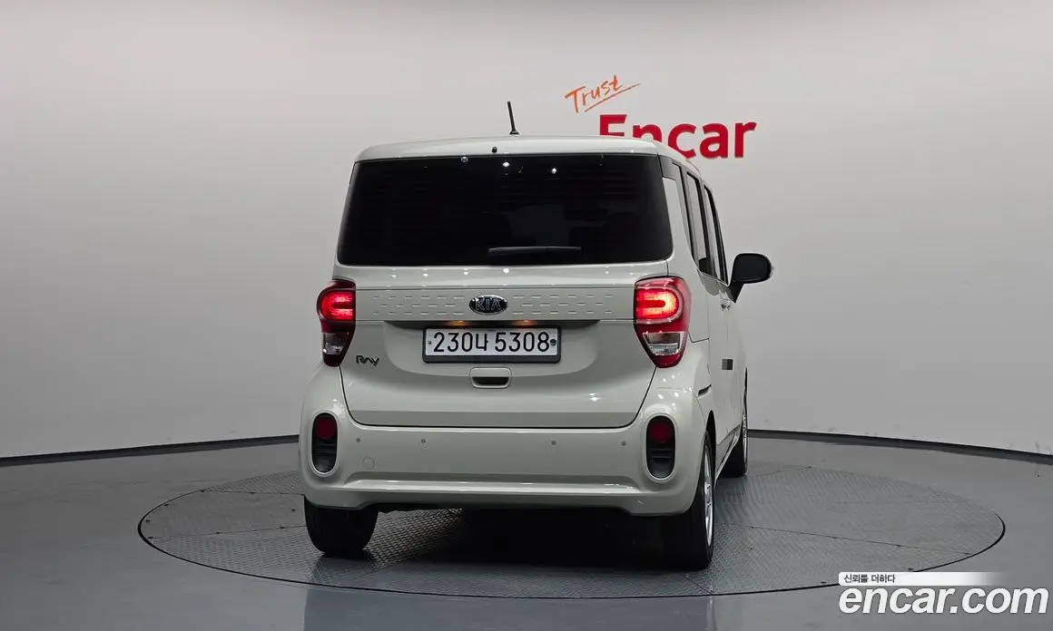 Kia Ray 2020 1.0 автомат (гидро), фото 3