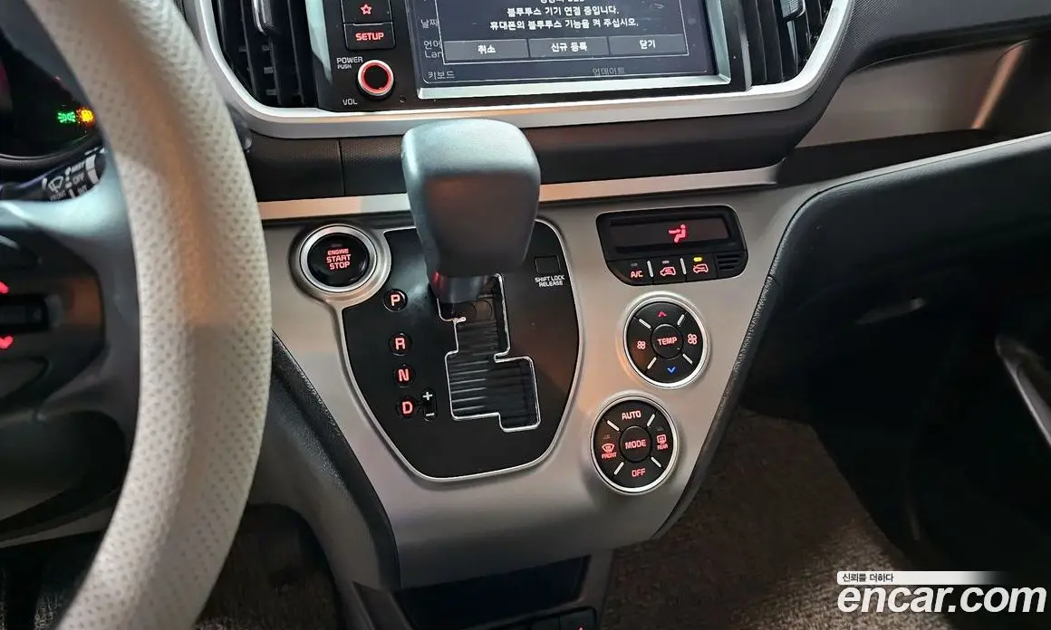 Kia Ray 2021 1.0 автомат (гидро), фото 12