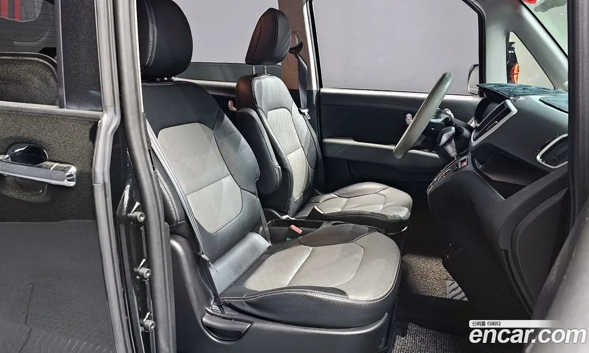 Kia Ray 2021 1.0 автомат (гидро), фото 16