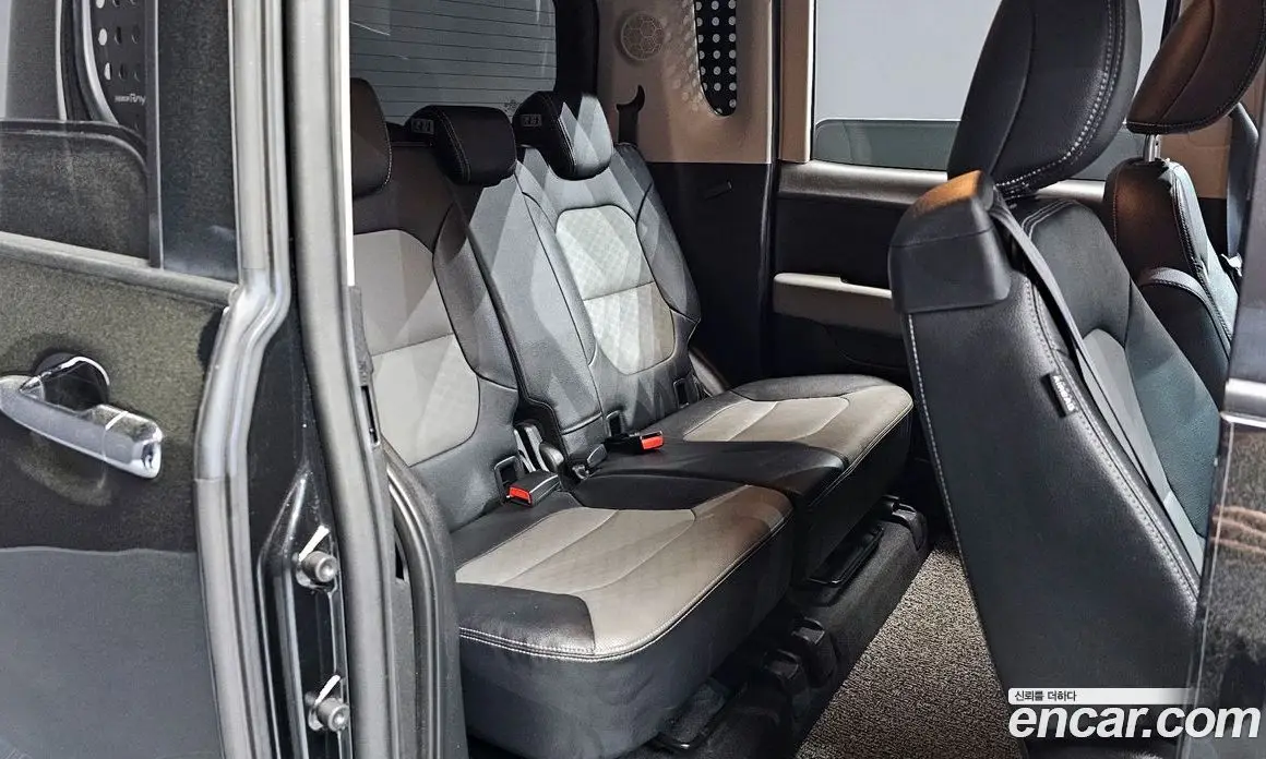Kia Ray 2021 1.0 автомат (гидро), фото 17