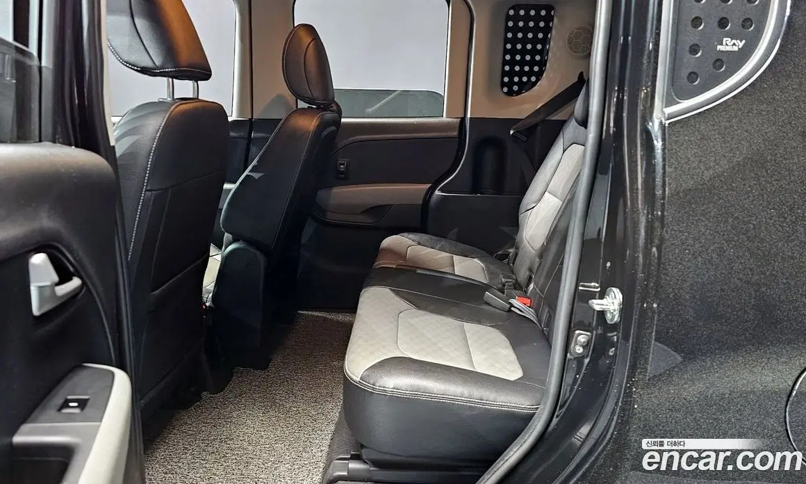 Kia Ray 2021 1.0 автомат (гидро), фото 18